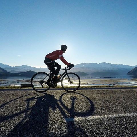 Beautiful NZ scenery for cycling